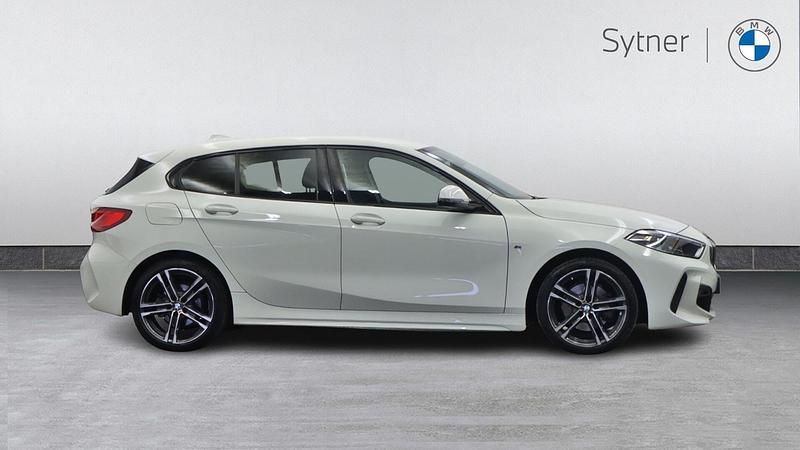 Used BMW 118 M Sport 134 HP (98 kW) 2024 White Hatchback