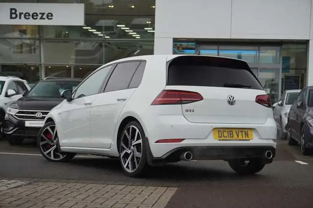 Used VW Golf VII 245 HP (180 kW) 2018