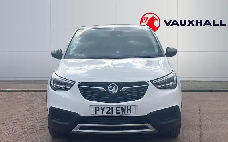 Used Vauxhall Crossland X 110 HP (80 kW) 2020 White SUV