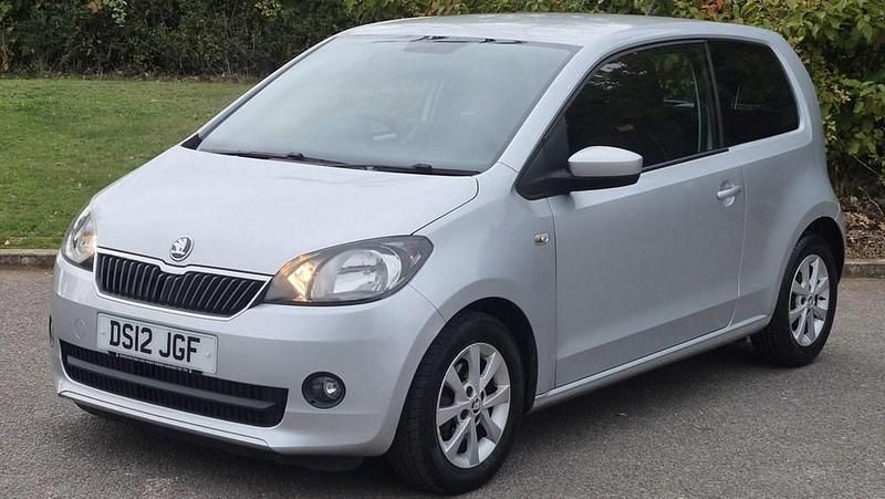 Silver Used 2012 Skoda Citigo Elegance Hatchback | £3,000 (Fair price) - Image 1/4