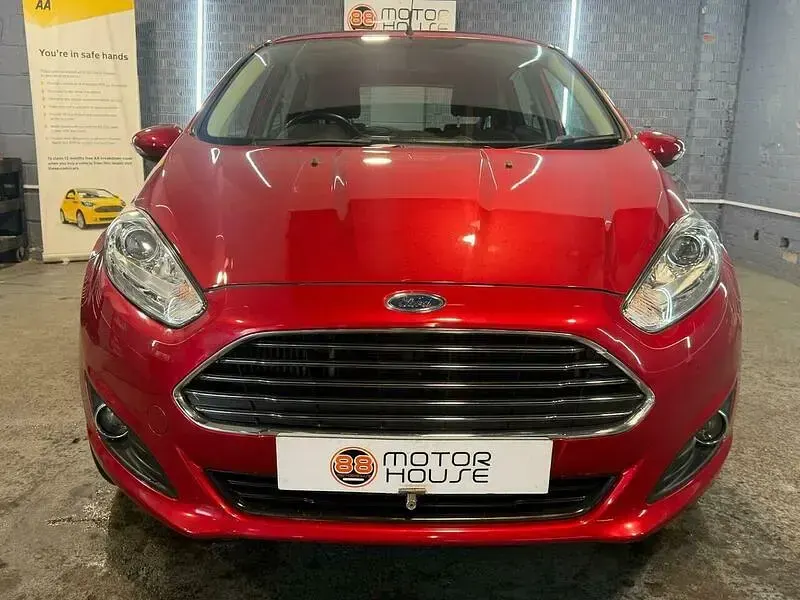 Used Ford Fiesta Zetec 2016 Red Hatchback