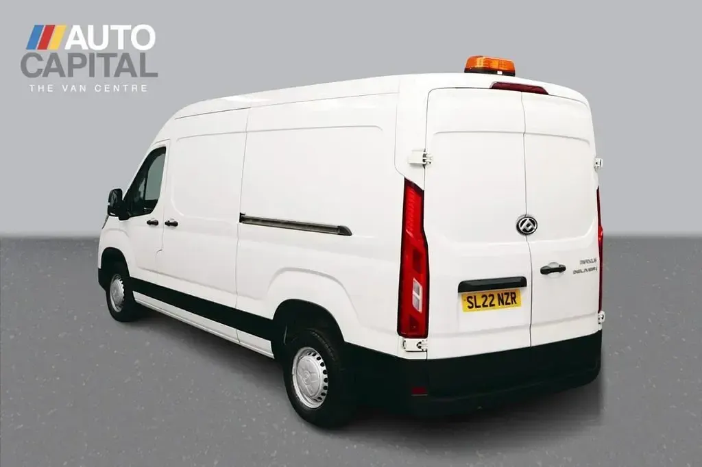 Used Maxus V90 163 HP (119 kW) 2022 White Van