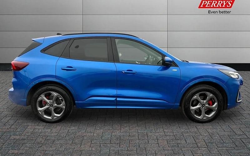 Used Ford Kuga ST-Line 242 HP (177 kW) 2025 SUV