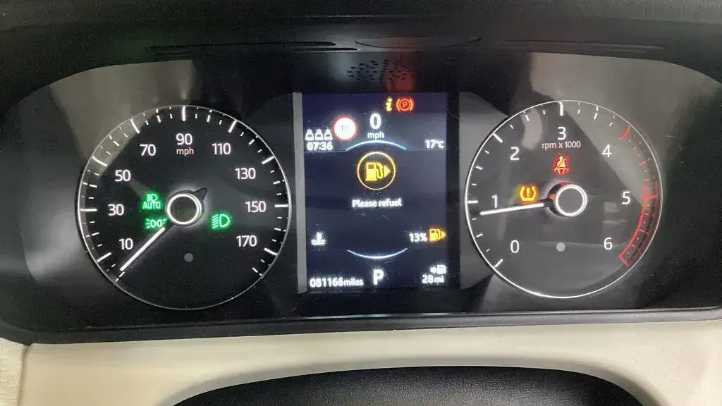 Used Land Rover Range Rover Velar S 179 HP (131 kW) 2019 Grey SUV
