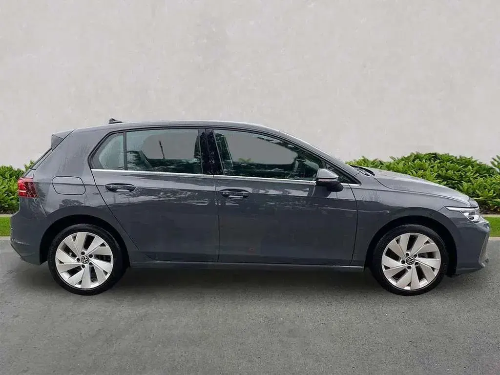 Used VW Golf VIII Style 150 HP (110 kW) 2025 Grey Hatchback