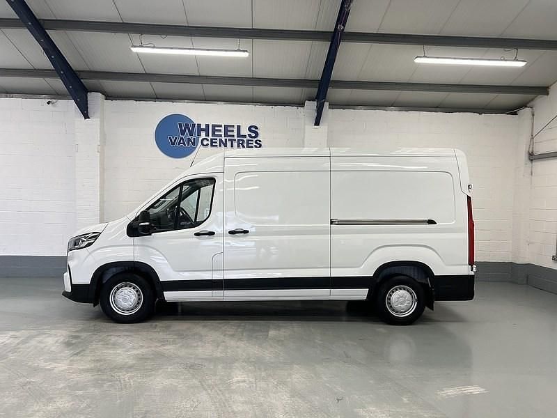 Used Maxus V90 163 HP (119 kW) 2023 White Van