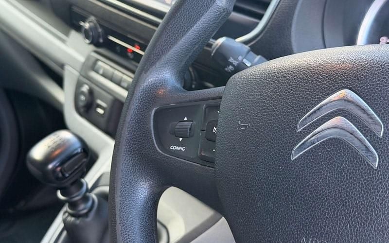 Used Citroën Dispatch 116 HP (85 kW) 2019 MPV