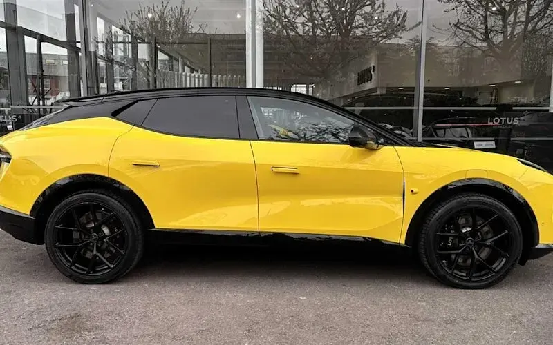 Used Lotus Eletre 675 kW (918 HP) 2024 SUV