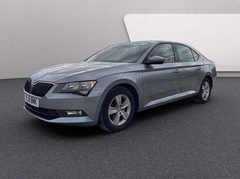 Used Skoda Superb 140 HP (102 kW) 2019 Grey Hatchback