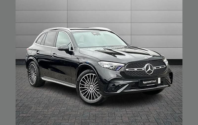 Used Mercedes GLC300e AMG Line Premium Plus 254 HP (186 kW) 2024 Black SUV