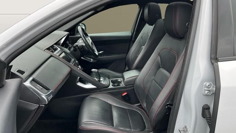 Used Jaguar E-Pace Chequered Flag 150 HP (110 kW) 2019 White SUV