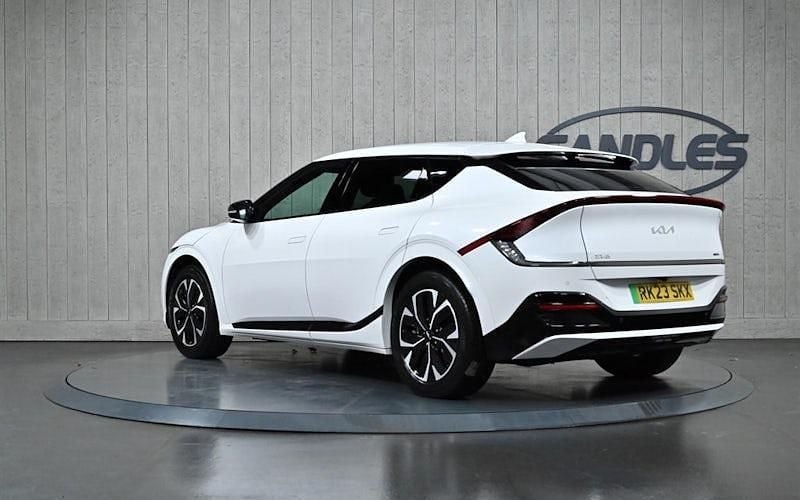 Used Kia EV6 GT-Line 167 kW (228 HP) 2023 White SUV