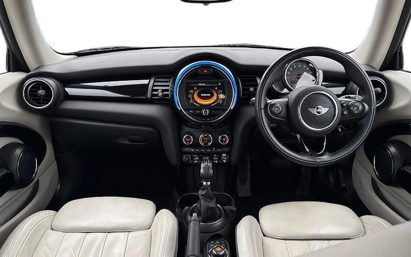 Used Mini Cooper Chili 136 HP (100 kW) 2017 Blue Hatchback