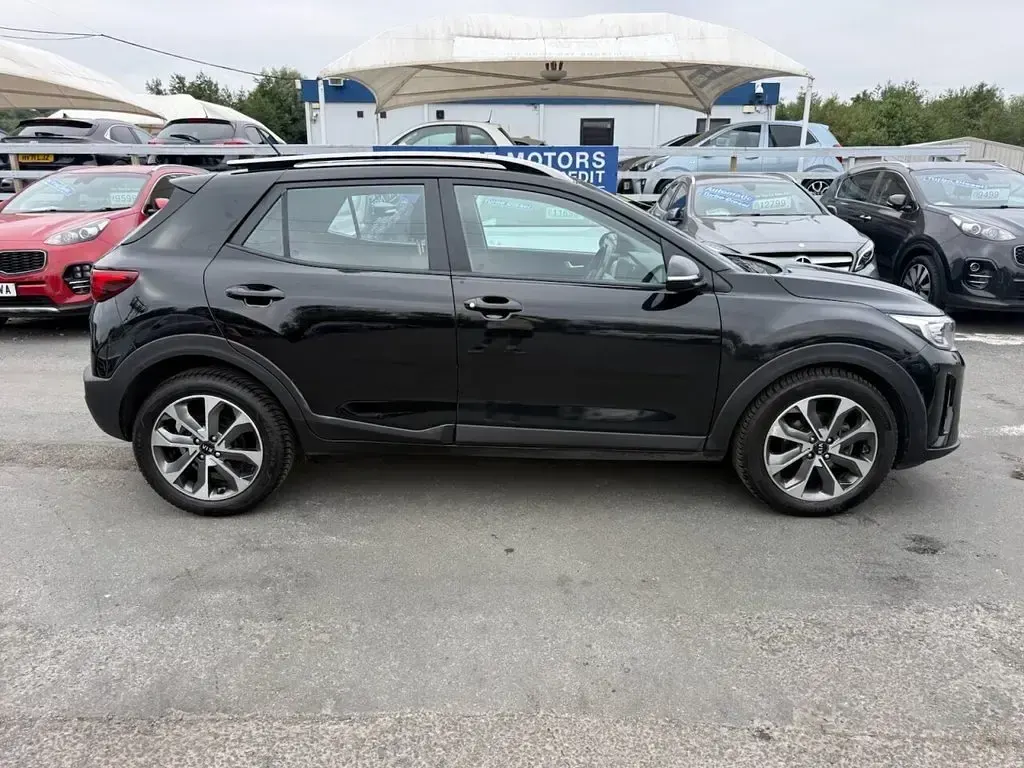 Used Kia Stonic 98 HP (72 kW) 2018 Black SUV