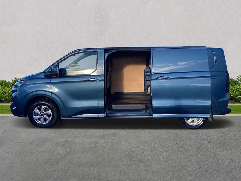 Used Ford Transit Custom Limited 136 HP (100 kW) 2024 Blue Van