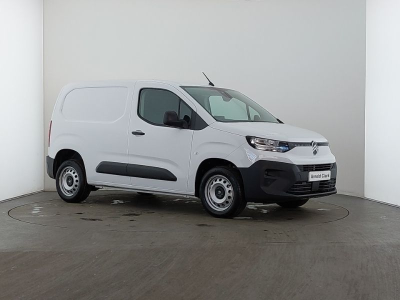 White New 2024 Citroën Berlingo MPV | £17,498 - Image 1/4