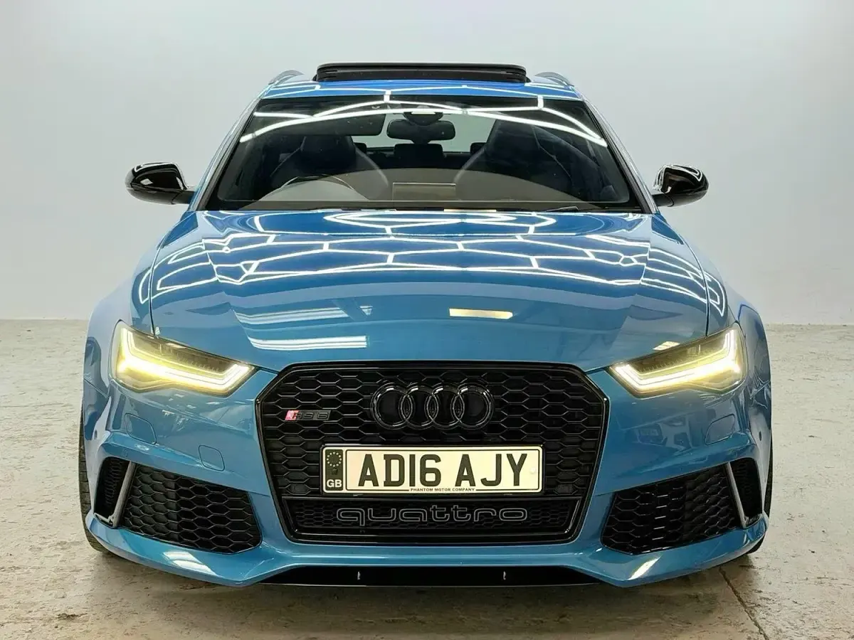 Used Audi RS6 Performance 2016 Blue Estate