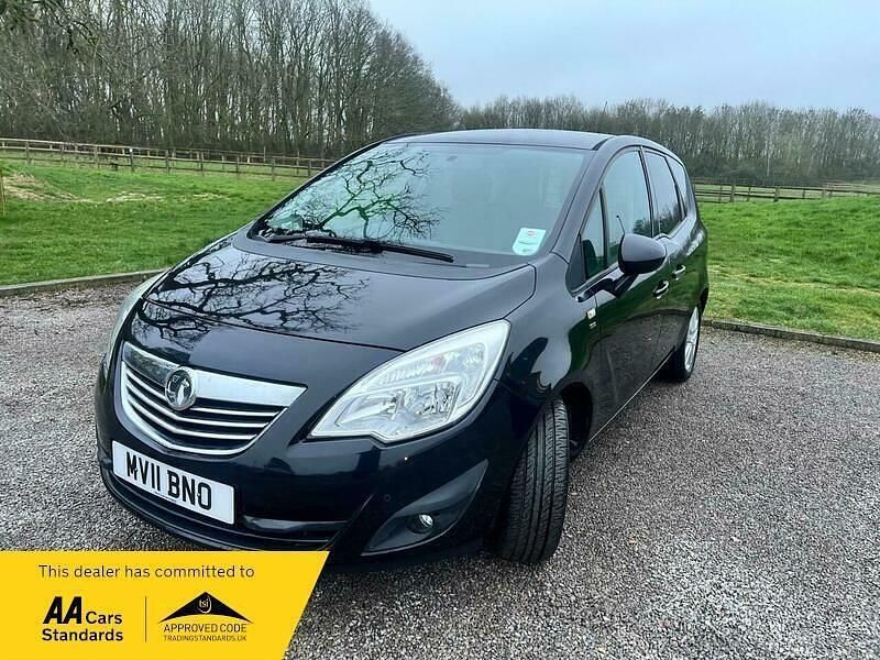 Używany Vauxhall Meriva 2011 Czarny Minivan