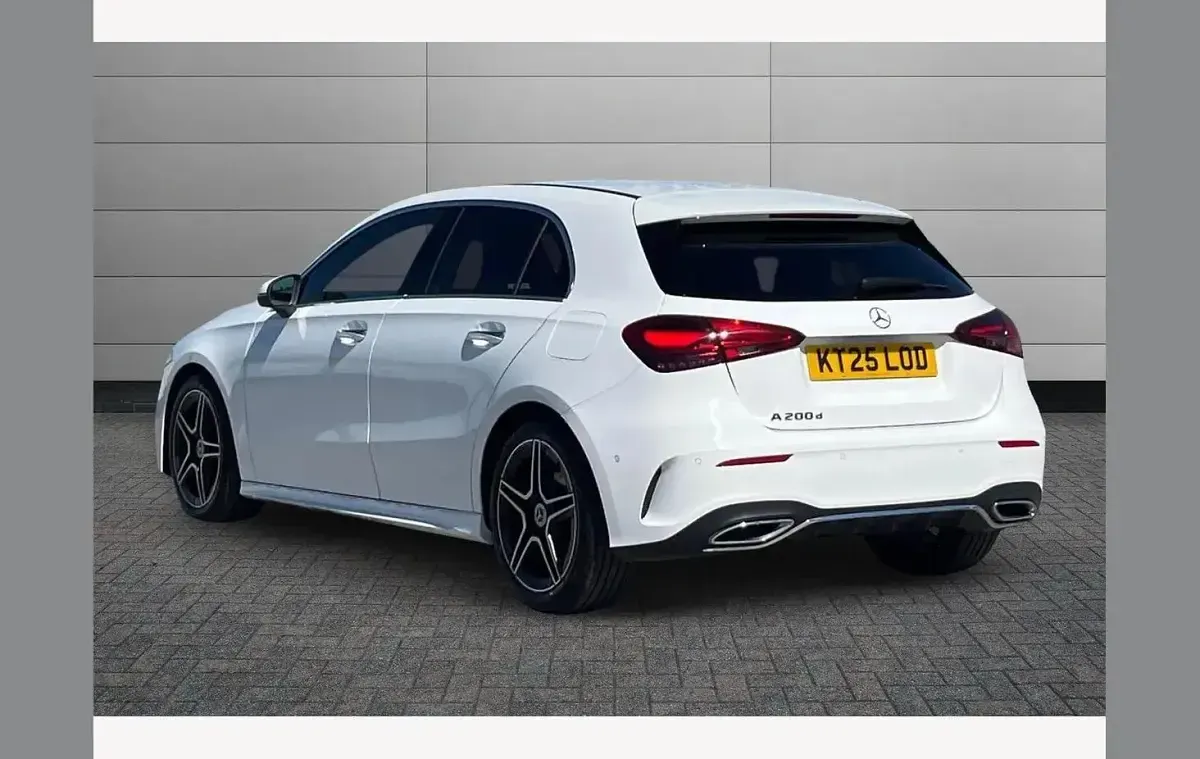 Used Mercedes A200 Executive 150 HP (110 kW) 2025 Polar white Hatchback