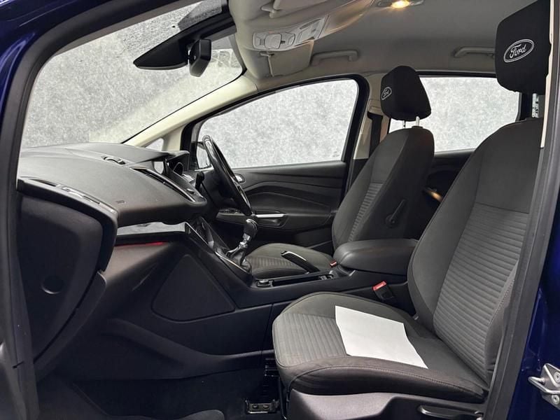 Used Ford C-MAX Titanium 2017 Blue MPV