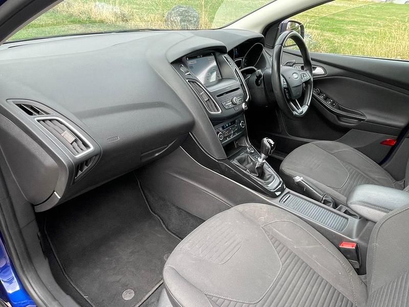 Used Ford Focus Titanium 2017 Blue Hatchback