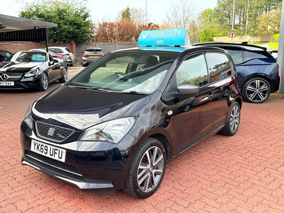Usado Seat Mii FR-Line 75 CV (55 kW) 2019 Negro Utilitario