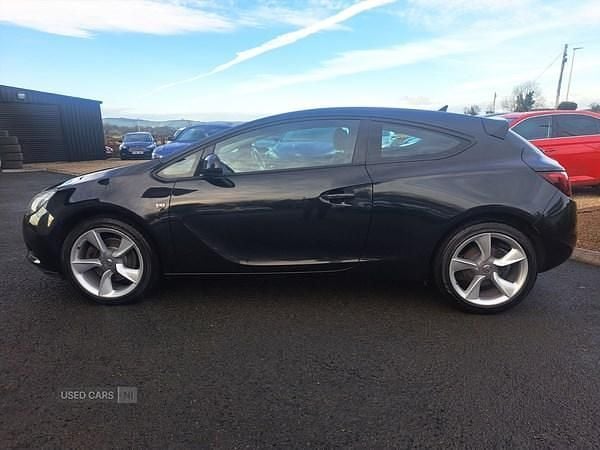 Used Vauxhall Astra GTC Sport 2017 Black Hatchback