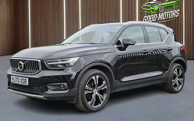 Used Volvo XC40 Inscription 163 HP (119 kW) 2021 SUV