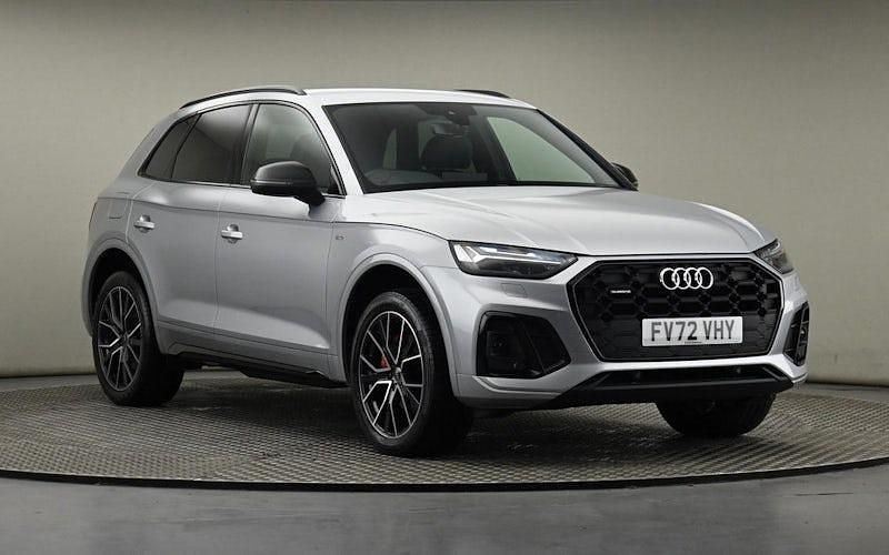 Used Audi Q5 Design 204 HP (150 kW) 2022 Floret silver metallic SUV