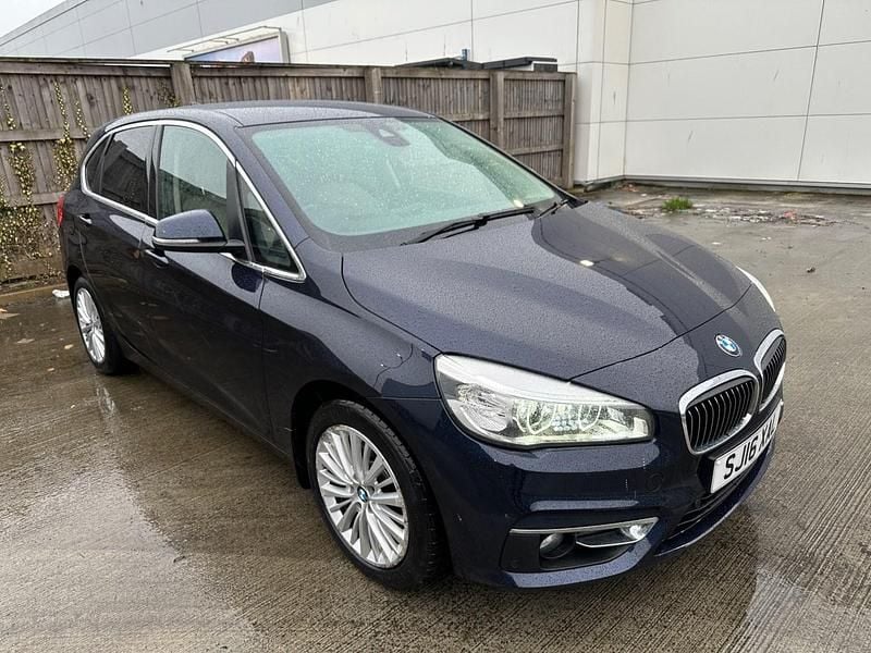 Used BMW 225 Luxury Line 2016 Blue Hatchback