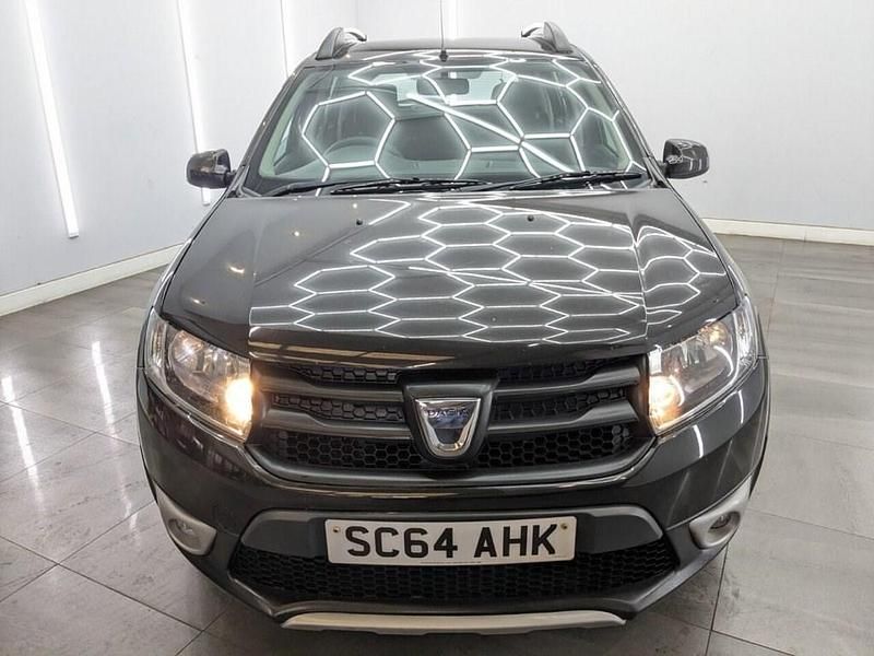 Second-hand Dacia Sandero Ambiance 90 CP (66 kW) 2015 Negru Hatchback