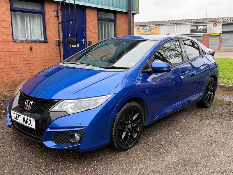 Used Honda Civic Sport 120 HP (88 kW) 2017 Blue Hatchback
