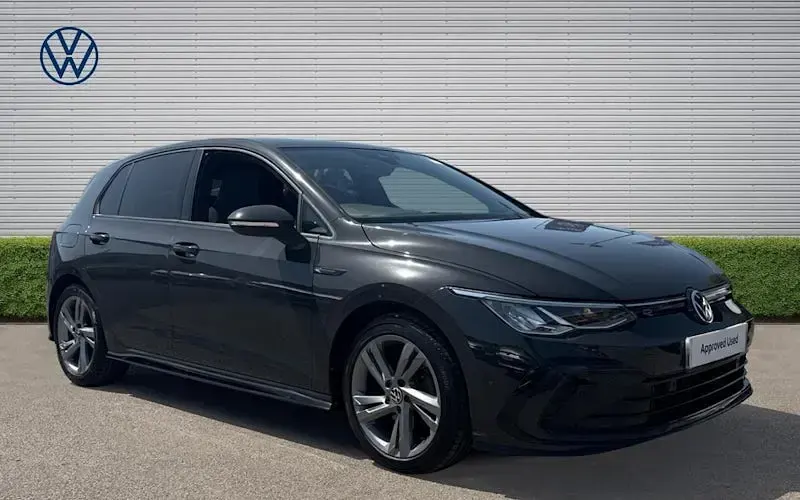 Used VW Golf VIII R-line 150 HP (110 kW) 2022 Hatchback