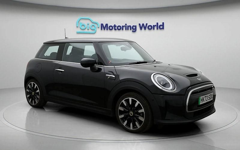 Used Mini Cooper Level 3 135 kW (184 HP) 2023 Hatchback