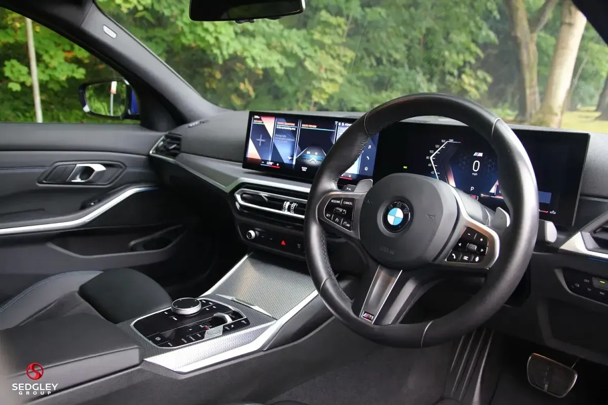Used BMW 320 M Sport 181 HP (133 kW) 2024 Blue Sedan