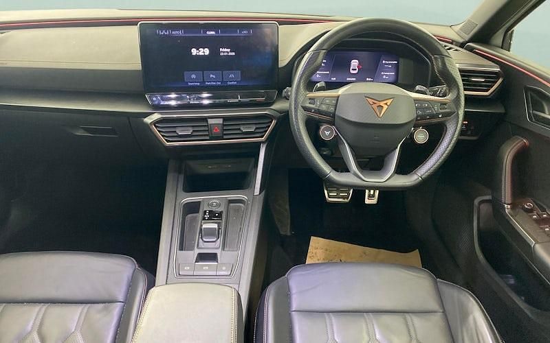 Used Cupra Leon VZ3 300 HP (220 kW) 2023 White Hatchback