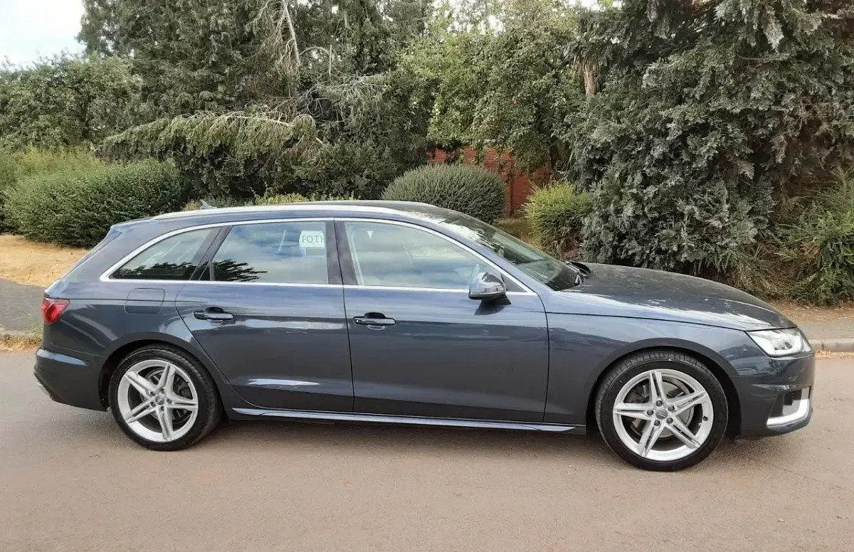 Used Audi A4 Sport 150 HP (110 kW) 2020 Grey Estate