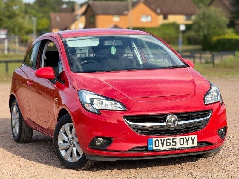 Red Used 2015 Vauxhall Corsa Design Edition Hatchback | £6,490 (Fair price) - Image 1/4