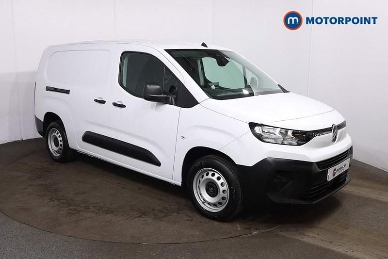 New Citroën Berlingo 100 HP (73 kW) 2026 White MPV