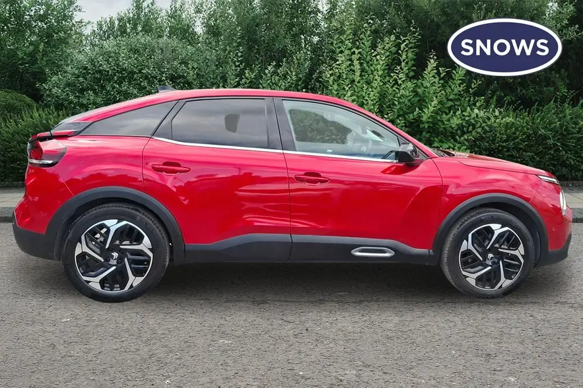 Used Citroën C4 PureTech 131 HP (96 kW) 2024 Red SUV
