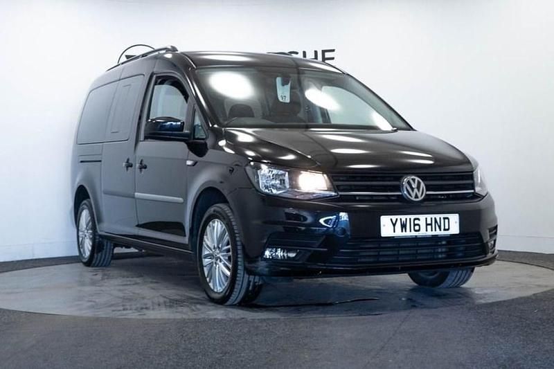 Black Used 2016 VW Caddy Maxi Life Life MPV | £10,995 (Fair price) - Image 1/1
