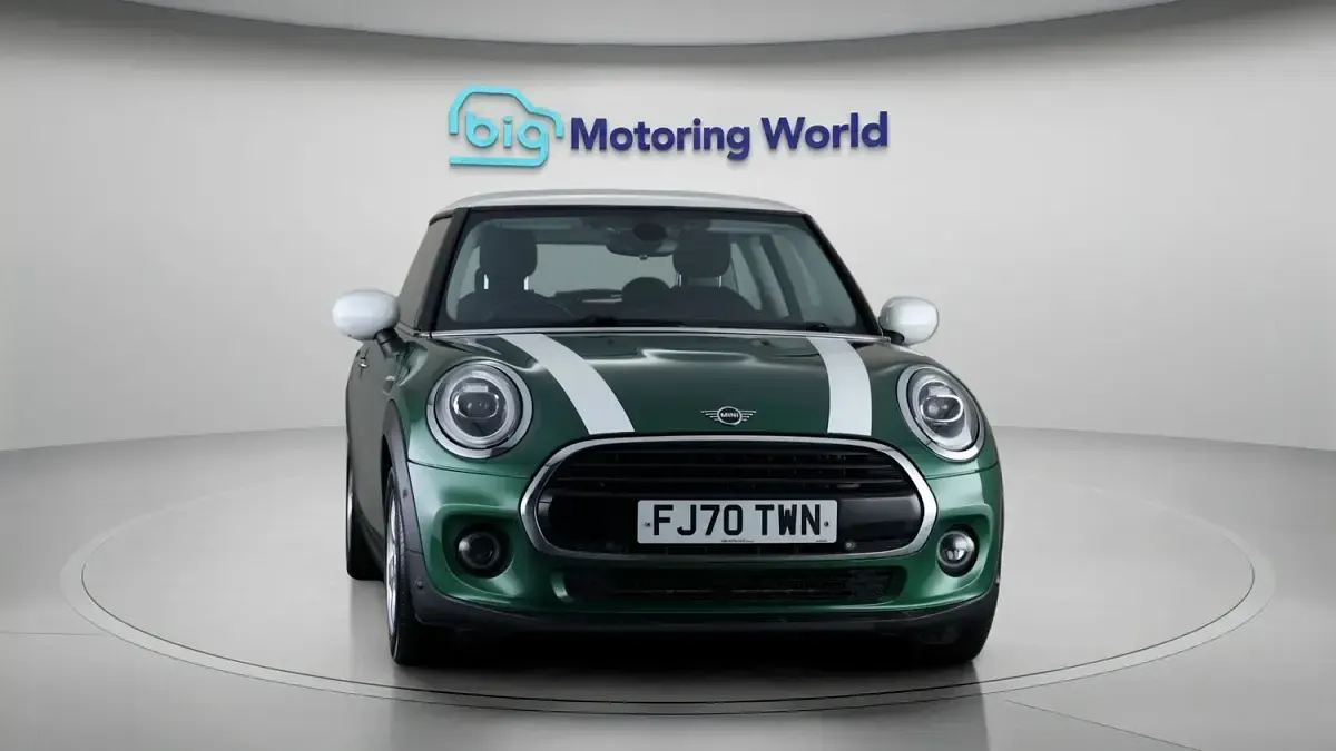 Used Mini Cooper Classic 136 HP (100 kW) 2020 Green Hatchback