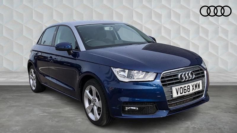 Used Audi A1 Sportback Sport 125 HP (91 kW) 2018 Blue Hatchback