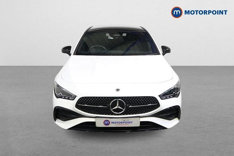 Used Mercedes CLA200 AMG Line Premium Plus 163 HP (119 kW) 2024 White Coupe