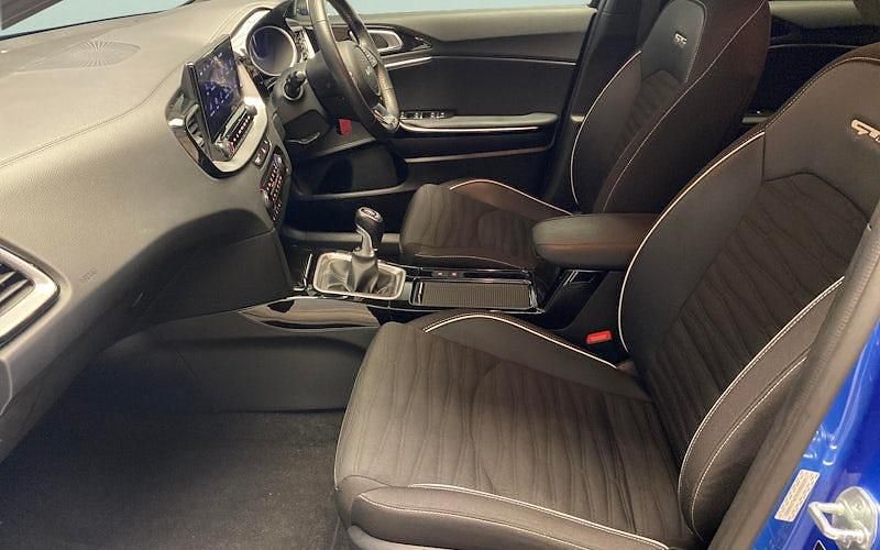 Used Kia ProCeed GT-Line 159 HP (116 kW) 2023 Blue Estate