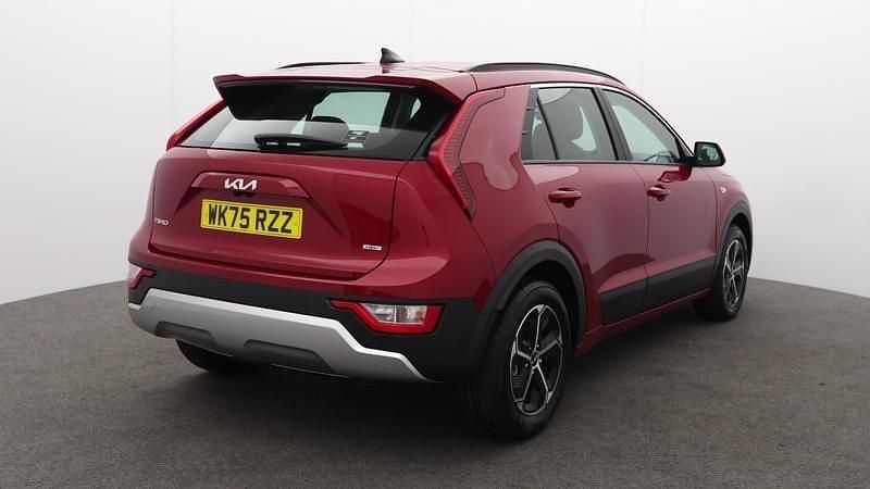 Neu Kia Niro 127 PS (93 kW) 2025 Grau SUV