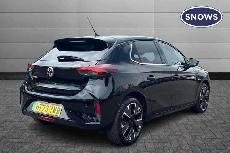 Black Used 2024 Vauxhall Corsa-e Ultimate Hatchback | £14,566 (Fair price) - Image 1/4