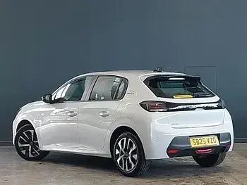 Used Peugeot 208 Style 101 HP (74 kW) 2025 White Hatchback