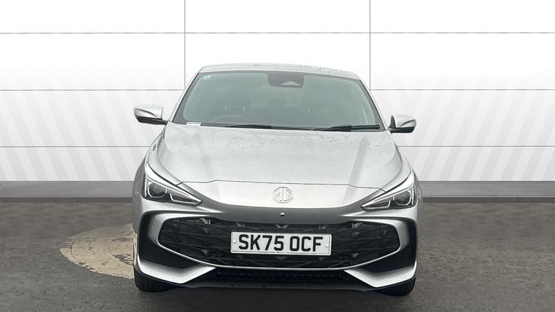 Used MG MG3 Trophy 194 HP (142 kW) 2025 Silver Hatchback