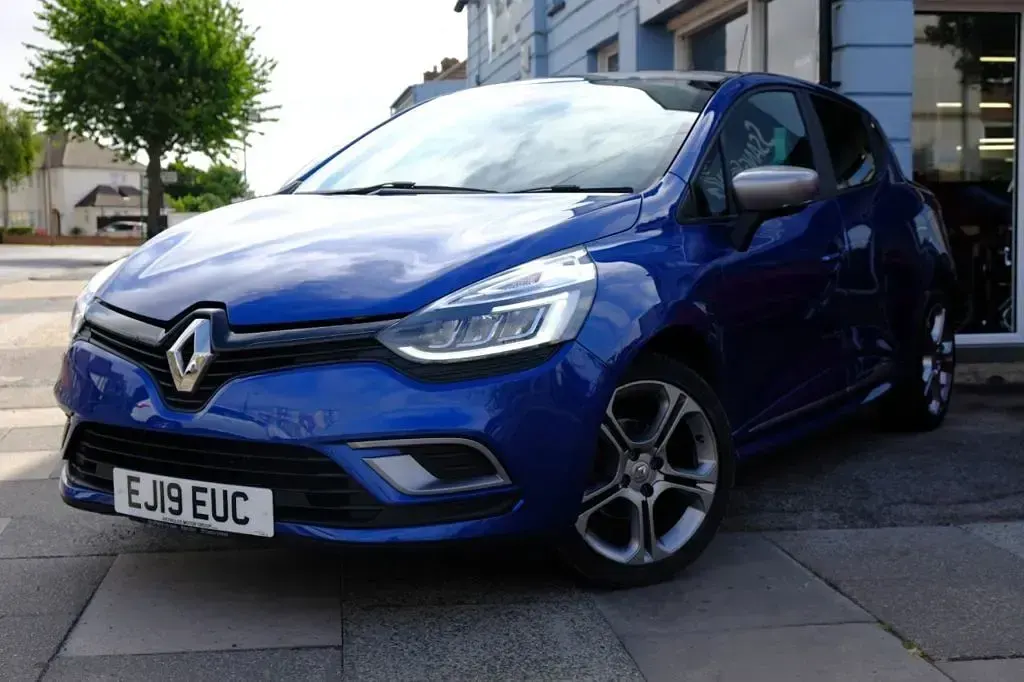 Used Renault Clio GT-Line 89 HP (65 kW) 2019 Blue Hatchback